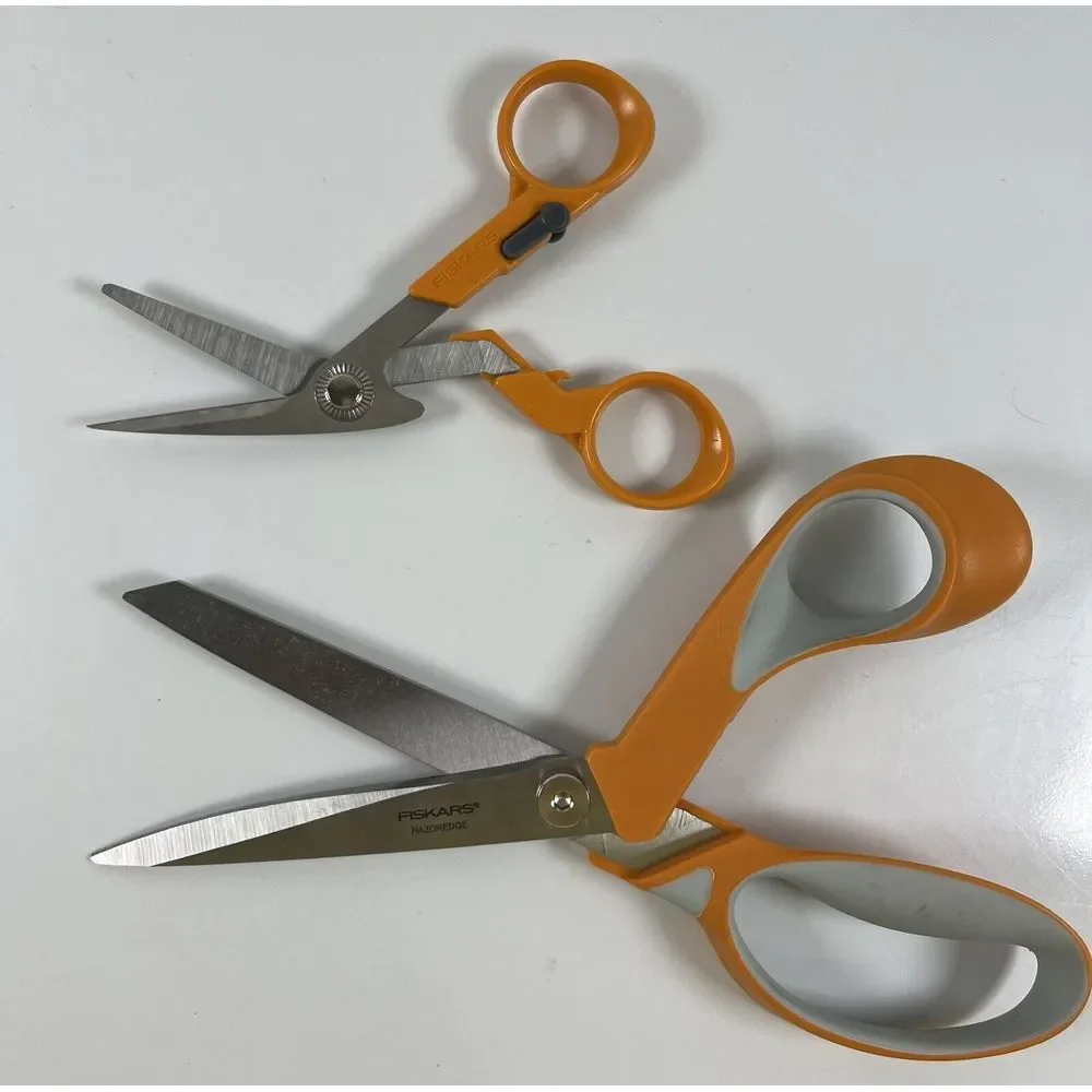 Fiskars RazorEdge Scissors/Shears Fiskars Fabric Shears/Seam‎ Ripper Lot of 2